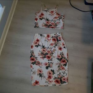 NWOT Plus Floral Pink & White Skirt Set